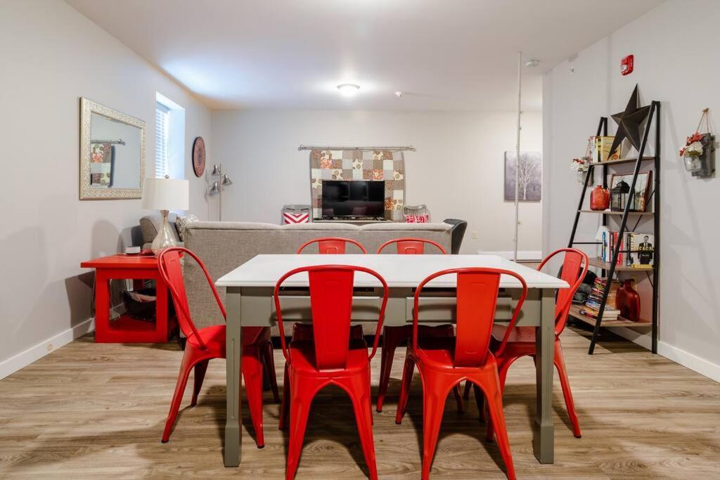 Shire Apartment Delhi Bagian luar foto